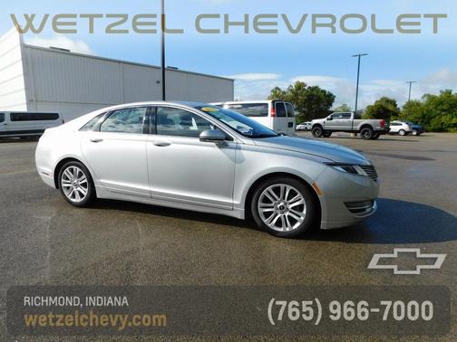 2016 Lincoln MKZ Hybrid Base