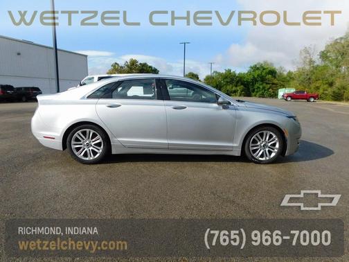 2016 Lincoln MKZ Hybrid Base