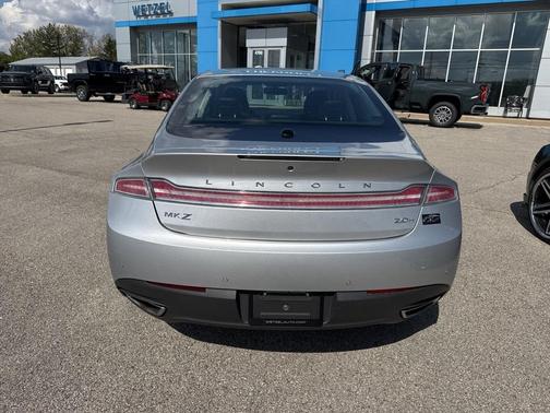 2016 Lincoln MKZ Hybrid Base