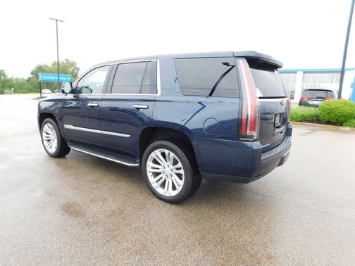 Dark Adriatic Blue Metallic 2020 Cadillac Escalade Luxury