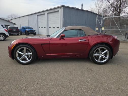 2009 Saturn Sky Base