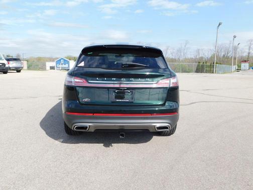 Green Gem 2021 Lincoln Nautilus Reserve