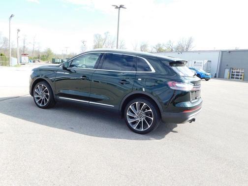 Green Gem 2021 Lincoln Nautilus Reserve