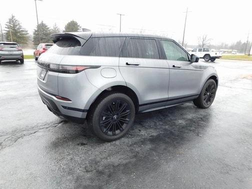 2024 Land Rover Range Rover Evoque Dynamic SE