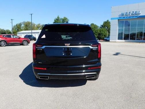 2023 Cadillac XT6 Premium Luxury AWD