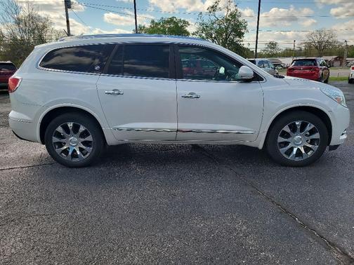 White Frost Tri-Coat 2017 Buick Enclave Leather