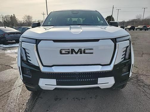 2025 GMC Sierra EV Denali
