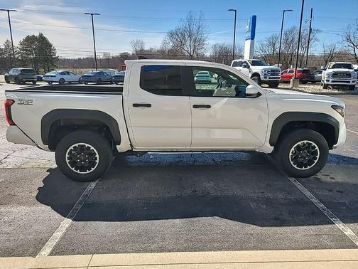 2025 Toyota Tacoma TRD Off Road