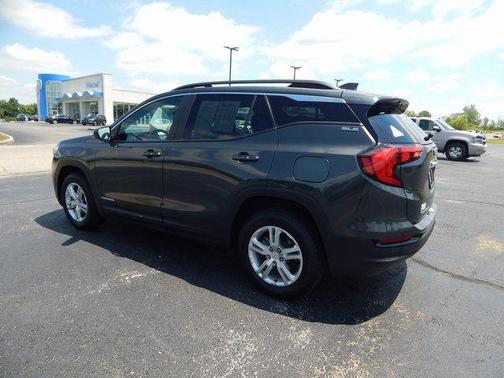 2021 GMC Terrain SLE