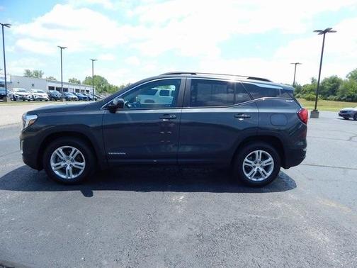 2021 GMC Terrain SLE