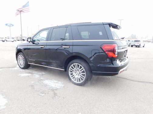 2023 Ford Expedition Platinum
