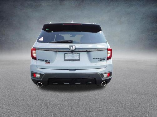 Sonic Gray Pearl 2024 Honda Passport Black Edition