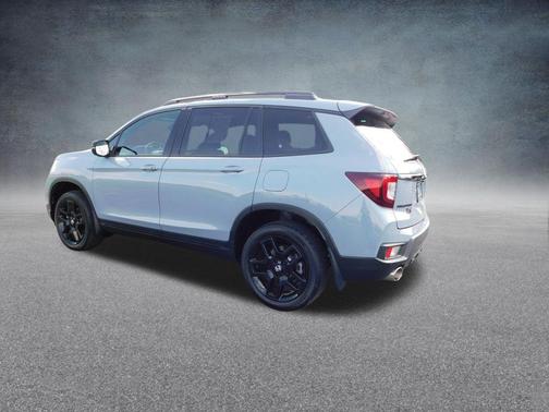Sonic Gray Pearl 2024 Honda Passport Black Edition