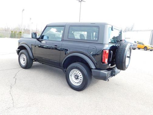 Shadow Black 2026 Ford Bronco Base