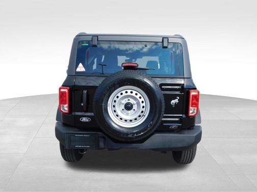 Shadow Black 2026 Ford Bronco Base