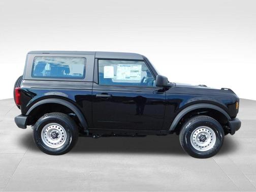 Shadow Black 2026 Ford Bronco Base