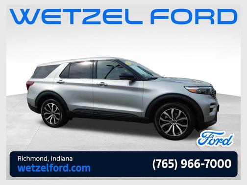 Silver Metallic 2021 Ford Explorer ST