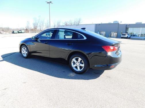 2022 Chevrolet Malibu 1LS