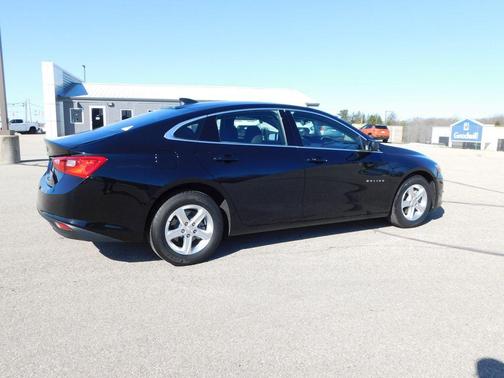 2022 Chevrolet Malibu 1LS