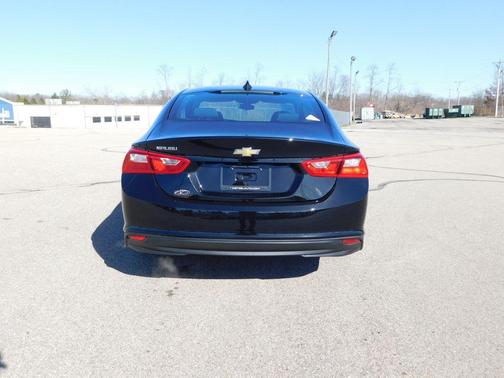 2022 Chevrolet Malibu 1LS