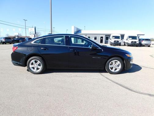 2022 Chevrolet Malibu 1LS