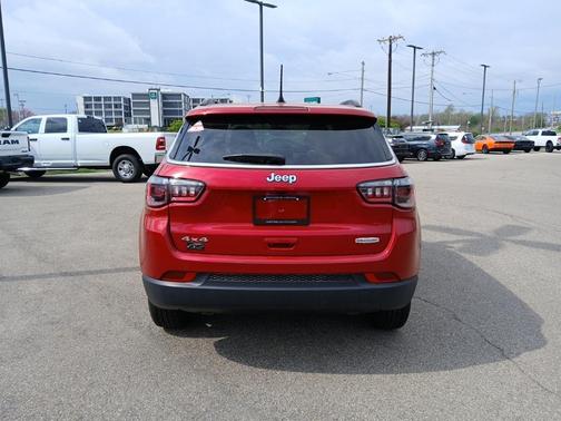 2025 Jeep Compass Latitude