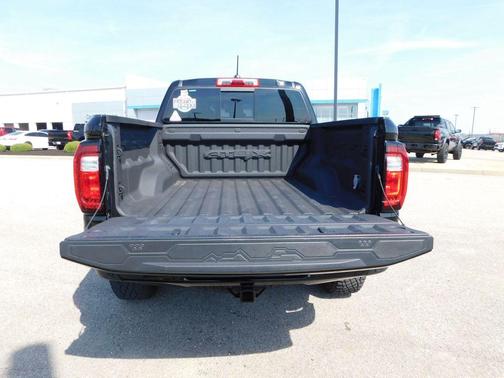 2023 GMC Canyon AT4X