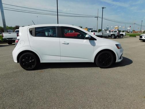 2020 Chevrolet Sonic LT