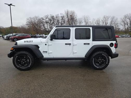 2023 Jeep Wrangler Sport