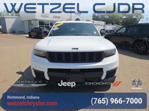 2023 Jeep Grand Cherokee L Laredo
