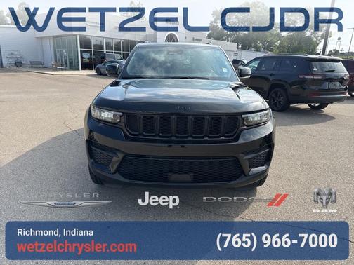 2022 Jeep Grand Cherokee Altitude