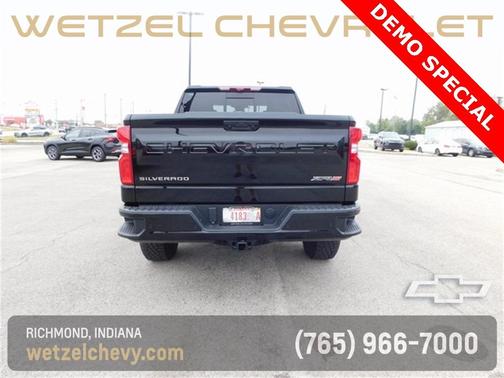 2025 Chevrolet Silverado 1500 ZR2