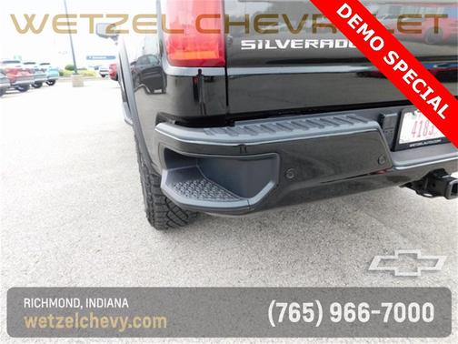 2025 Chevrolet Silverado 1500 ZR2