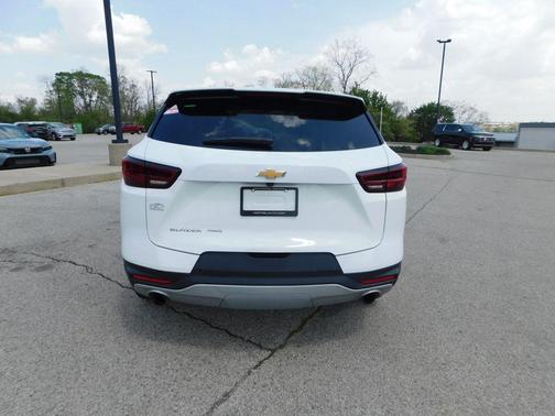 Summit White 2025 Chevrolet Blazer LT