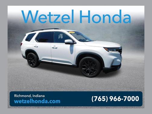 Platinum White Pearl 2025 Honda Pilot Sport