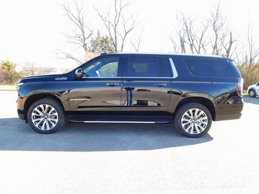 2025 Chevrolet Suburban High Country