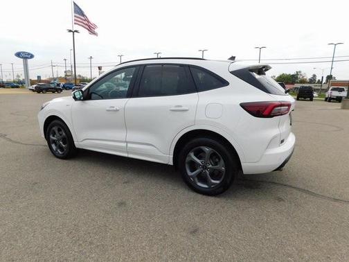2023 Ford Escape ST-Line Select
