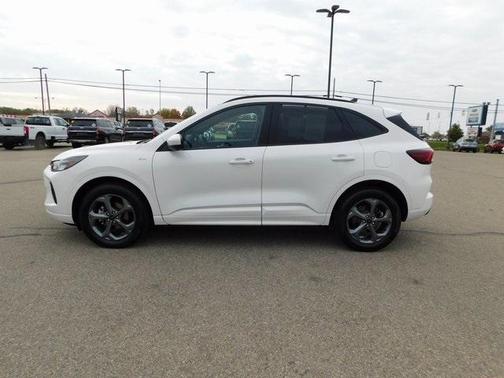 2023 Ford Escape ST-Line Select