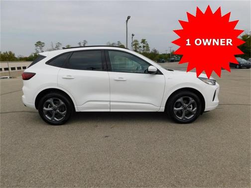 2023 Ford Escape ST-Line Select