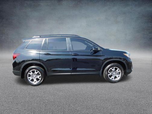 Crystal Black Pearl 2023 Honda Passport TrailSport