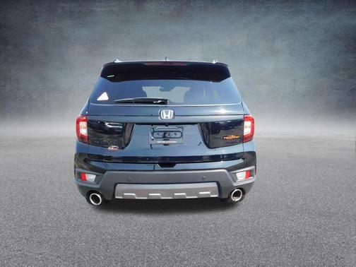 Crystal Black Pearl 2023 Honda Passport TrailSport