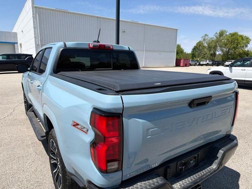 Metallic 2026 Chevrolet Colorado Z71