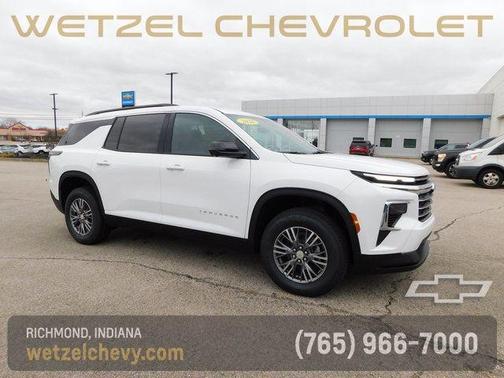 Summit White 2026 Chevrolet Traverse LT SUV