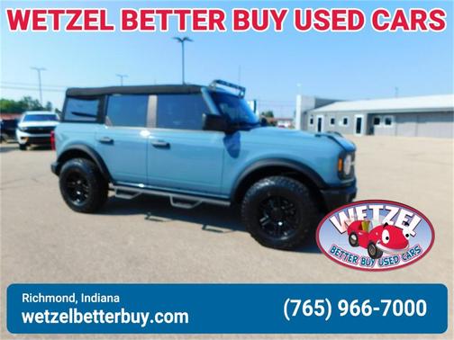 2023 Ford Bronco Base