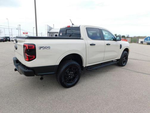 Desert Sand 2025 Ford Ranger XLT