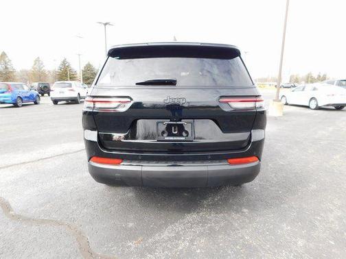 2024 Jeep Grand Cherokee L Laredo