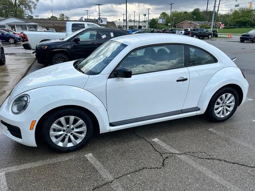 2017 Volkswagen Beetle 1.8T Classic