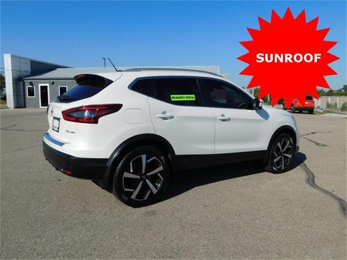 2020 Nissan Rogue Sport SL