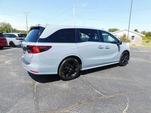 2024 Honda Odyssey Sport
