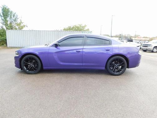 2018 Dodge Charger SXT